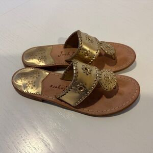 Jack Rogers Gold Flat Sandals (size 6)